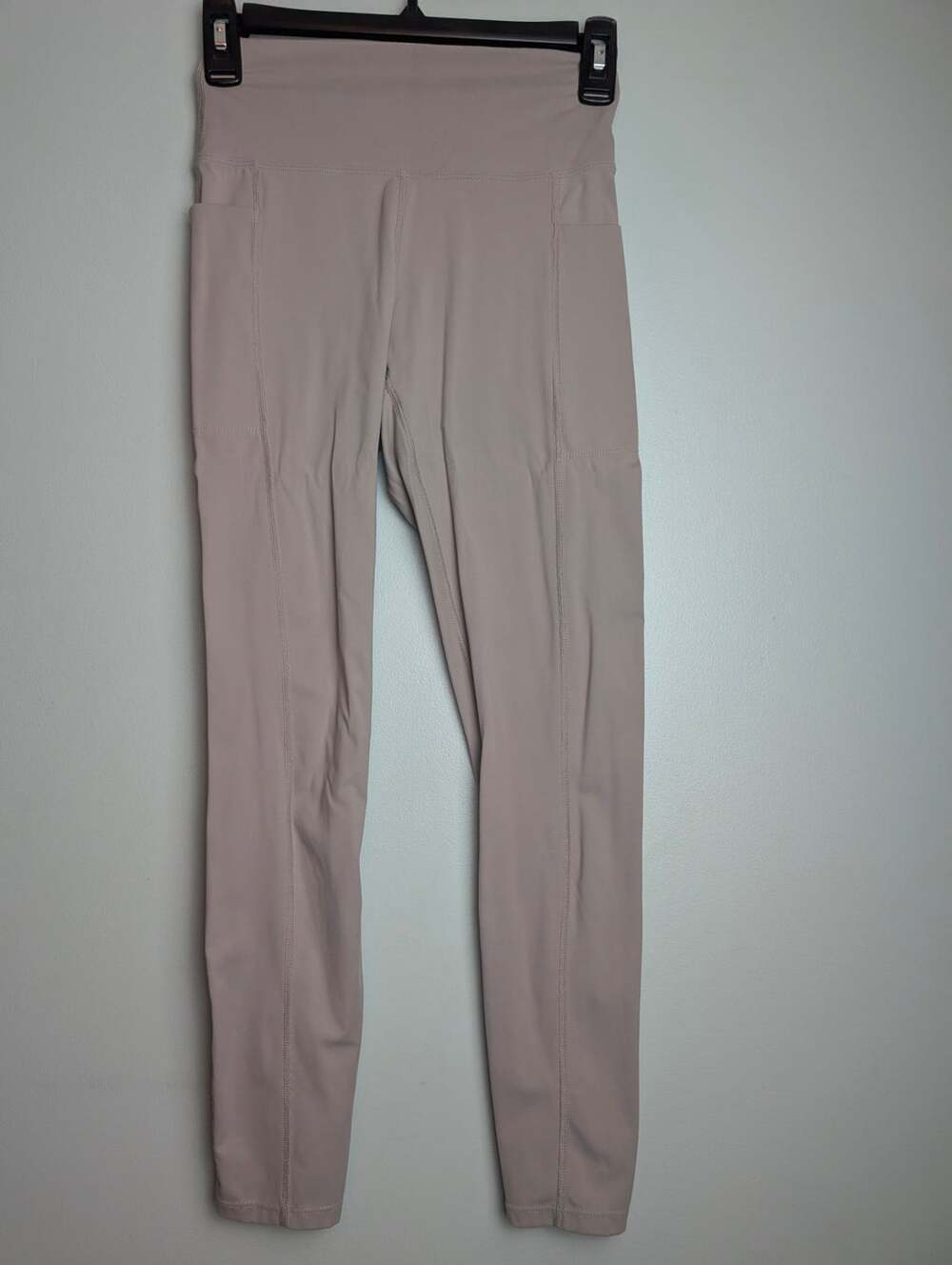Pilatesprincess Neutralaesthetic Danskin High-Rise Pocket Yoga Leggings